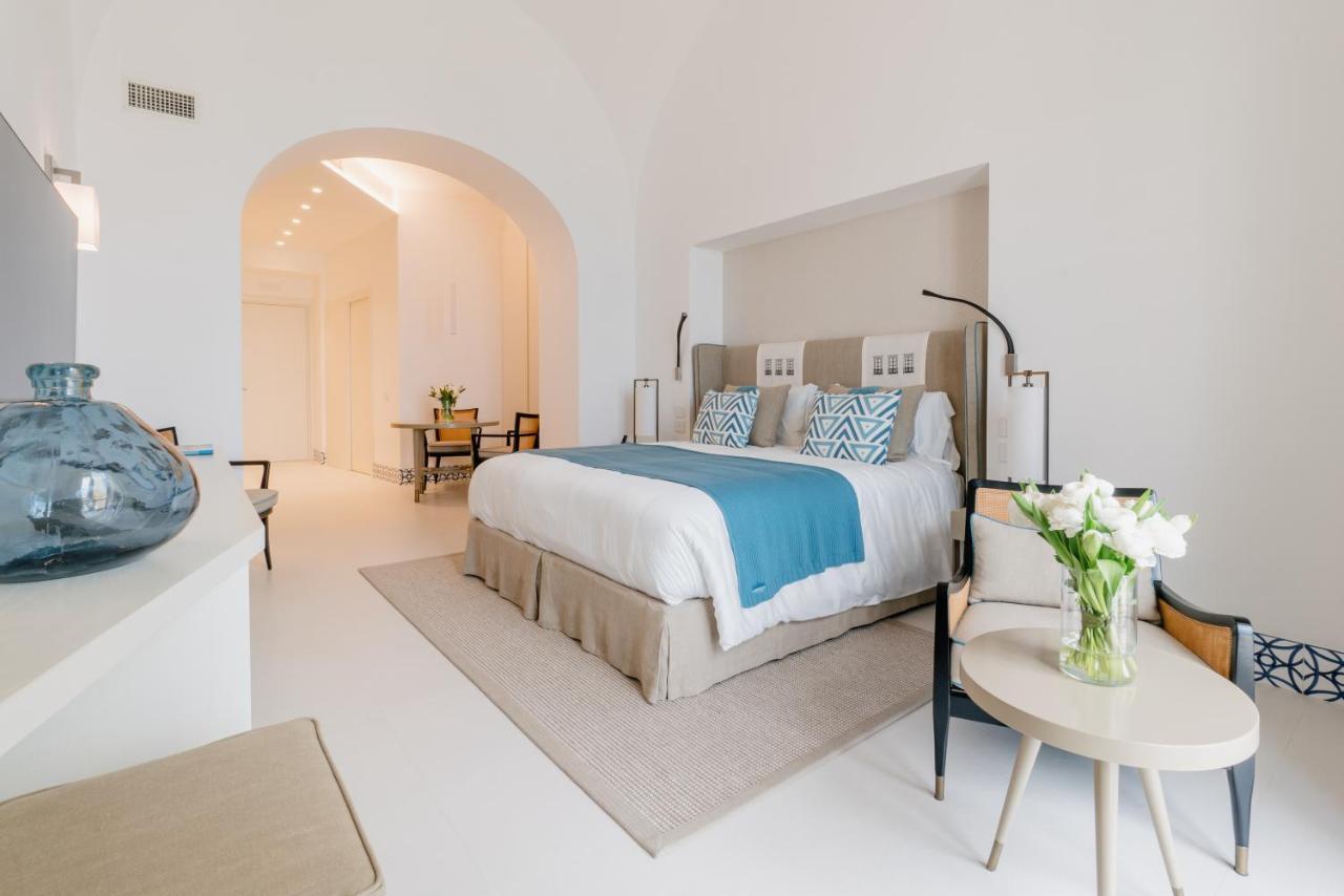 Junior Suite with Balcony,1480663823:JPEG